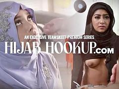 Gros seins, Sucer une bite, Rondelette, Femme couguar, Lingerie, Mère que j'aimerais baiser, Rousse roux, Nénés