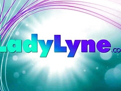 Enthousiasteling, Grote mammen, Bruinharig, Rondborstig, Moeder die ik wil neuken, Natuurlijke tieten, Tietenklus, Tieten likken