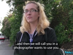 Amateur, Sucer une bite, En levrette, Branlette thaïlandaise, De plein air, Pov, Public, Nénés