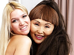 Asiatique, Doigter, Première fois, Hd, Lesbienne, Léchez, Chatte, Jouets