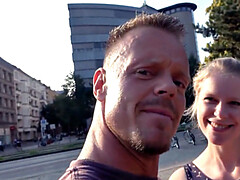 18 jaar, Pijpbeurt, Duits, Ondergoed, Buiten, Gezichtspunt, Tatoeage, Tiener