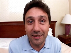 Bruinharig, Gek, Sperma, Ondergoed, Moeder die ik wil neuken, Kut duiken, Tieten likken, Oud