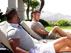 Grote lul, Biseksueel, Pijpbeurt, Trio, Tieten likken