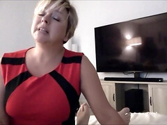 Strand, Grote lul, Grote mammen, Blond, Pijpbeurt, Hardcore, Moeder die ik wil neuken, Tieten likken