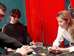 アジア人, フェラチオ, 指いじり, ゲーム, ストッキング, オッパイの, おもちゃ, ユニフォーム