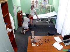 Leie, Blasen, Handjob, Lecken, Krankenschwester, Büro, Muschi, Uniform