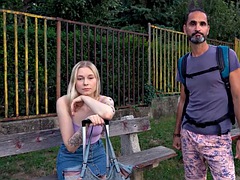 Blond, Pijpbeurt, Vriendin, Gezichtspunt, Geschoren, Zuigen, Tatoeage, Tiener