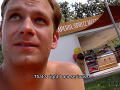 Gehörnter ehemann, Tschechisch, Hd, Geld, Im freien, Pov, Realität, Jungendliche (18+)