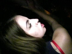 Mamada, Morena, Estilo perrito, Corridas faciales, Hd, Tetas naturales, Al aire libre