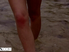 Sucer une bite, Brunette brune, Queue, Faciale, Léchez, De plein air, Chatte, Chevaucher