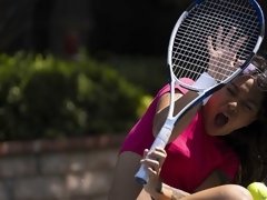 デカ尻, フェラチオ, 茶髪の, バック, 手コキする, ハードコア, タトゥー, オッパイの