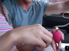 Grosser schwanz, Braunhaarige, Aufs gesicht abspritzen, Zierlich, Reiten, Eng, Vibrator, Nass