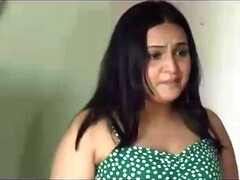 18 jaar, Bruinharig, Hd, Indisch, Tiener, Tieten likken