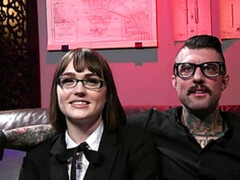 Anal, Mamada, Amarrada, Morena, Garganta profunda, Guantes, Nalgadas, Tatuaje