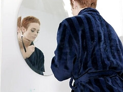 Américain, Grosse bite, En gros plan de très près, Gode, Faciale, Poilue, Chatte, Rousse roux