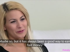 Pijpbeurt, Stel, Sperma in gezicht, Vrouw, 1 man 2 vrouwen, Masturbatie, Kantoor, Trio