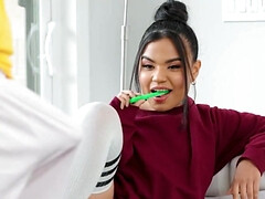 Anal, Nana, Grosse bite, Gros seins, Brunette brune, Queue, Rugueux, Nénés