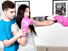 Amateur, Grosse bite, Sucer une bite, En levrette, Seins naturels, Maigrichonne, Adolescente, Nénés