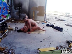 ぽっちゃり, デカ尻, デカパイ, イく瞬間, 顔射, 手コキする, ハードコア, Hd