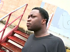 Anal, Grosse bite, Noire, Noir ébène, Homosexuelle, Interracial, De plein air, Tatouage