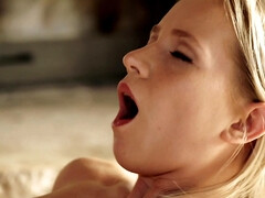 Kiara Lord sucks and rides boyfriend’s cock with great pleasure