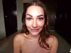 Leie, Arschlecken, Blasen, Braunhaarige, Handjob, Selbstgemacht, Ablutschen, Jungendliche (18+)