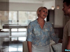 Blond, Pijpbeurt, Bedriegen, Stel, Moeder die ik wil neuken, Stiefmoeder, Tieten likken, Vrouw