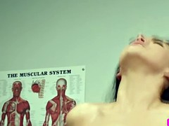 デカパイ