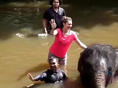 Amateur, Brunette brune, Hd, De plein air, Pov, Douche, Fumer, Nénés