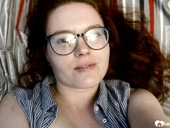 Enthousiasteling, Mollig, Vingeren, Brillen, Huisgemaakt, Masturbatie, Roodharige vrouw, Slet