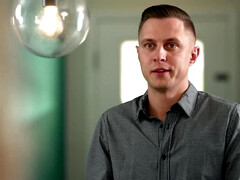 Большая жопа, Блондинки, Поцелуи, На кухне, Оргазм, Киски, Втроем, Влажная