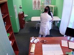 Noire, Sucer une bite, Femelle, Infirmière, Bureau, Orgasme, Réalité, Uniforme