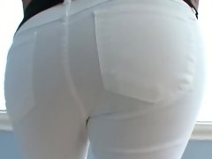 SEXYMOMMA - Bigtitted stepmom devouring juicy teen twat