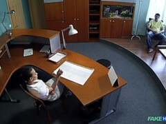 素人, フェラチオ, 医者, 指いじり, 看護婦, オフィス, ユニフォーム, のぞき