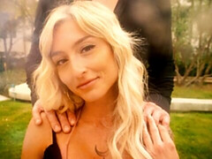 18 años, Culo grande, Verga grande, Tetas grandes, Rubia, Mamada, Estilo perrito, Flaco
