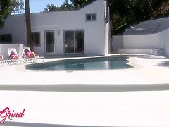 デカ尻, 茶髪の, 指いじり, Hd, レズビアン, 母, ペニスバンド, おもちゃ