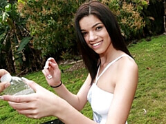 デカ尻, デカチン, デカパイ, 茶髪の, バック, アウトドア, ガリガリ, ティーン