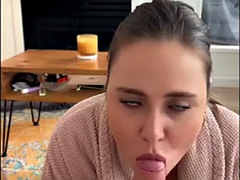 Grosse bite, Gros seins, Sucer une bite, Éjaculation interne, Tir de sperme, Mère que j'aimerais baiser, Pov, Nénés