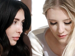 Chambre à dormir, Gros cul, Doigter, Lingerie, Masturbation, Chatte, Adolescente, Plan cul à trois