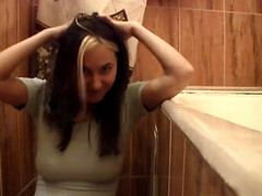 Amateur girl with nice boobs wants to make a hot tape