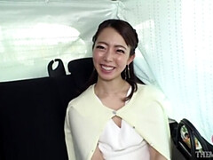 Asiatique, Sucer une bite, Tir de sperme, En levrette, Japonaise, Léchez, Mère que j'aimerais baiser, Nénés