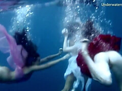 Blondine, Deutsch, Hd, Lesbisch, Pool, Öffentlich, Dusche, Unter wasser