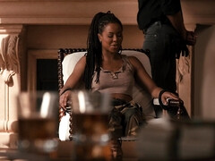 Lieveling, Grote kont, Grote mammen, Pijpbeurt, Rondborstig, Lul, Zwart, Hardcore