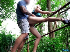 Amateur, Rubia, Mamada, Checa, Europeo, Madres para coger, Al aire libre, Pov