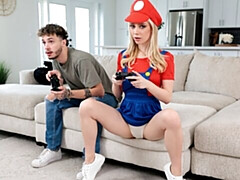 Blonde teen Braylin Bailey gets fucked in the doggy style