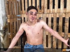 Homo, Moeder die ik wil neuken, Tiener