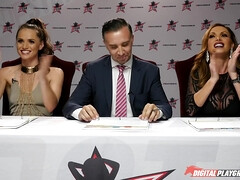 Cul, Audition, Gros seins, Blonde, Fille latino, Piercing, Rousse roux, Nénés