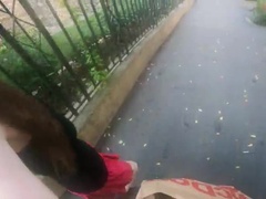 Amateur, Culo grande, Muñeca, Comida, Al aire libre, Público, Adolescente, Trio