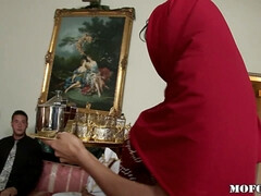 Arabe, Cul, Gros seins, Sucer une bite, Plantureuse, Hard, Chatte, Nénés