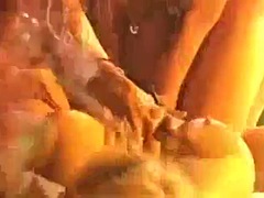 Lieveling, Blond, Bruinharig, Interraciaal, Lesbisch, Masseren, Masturbatie, Trio